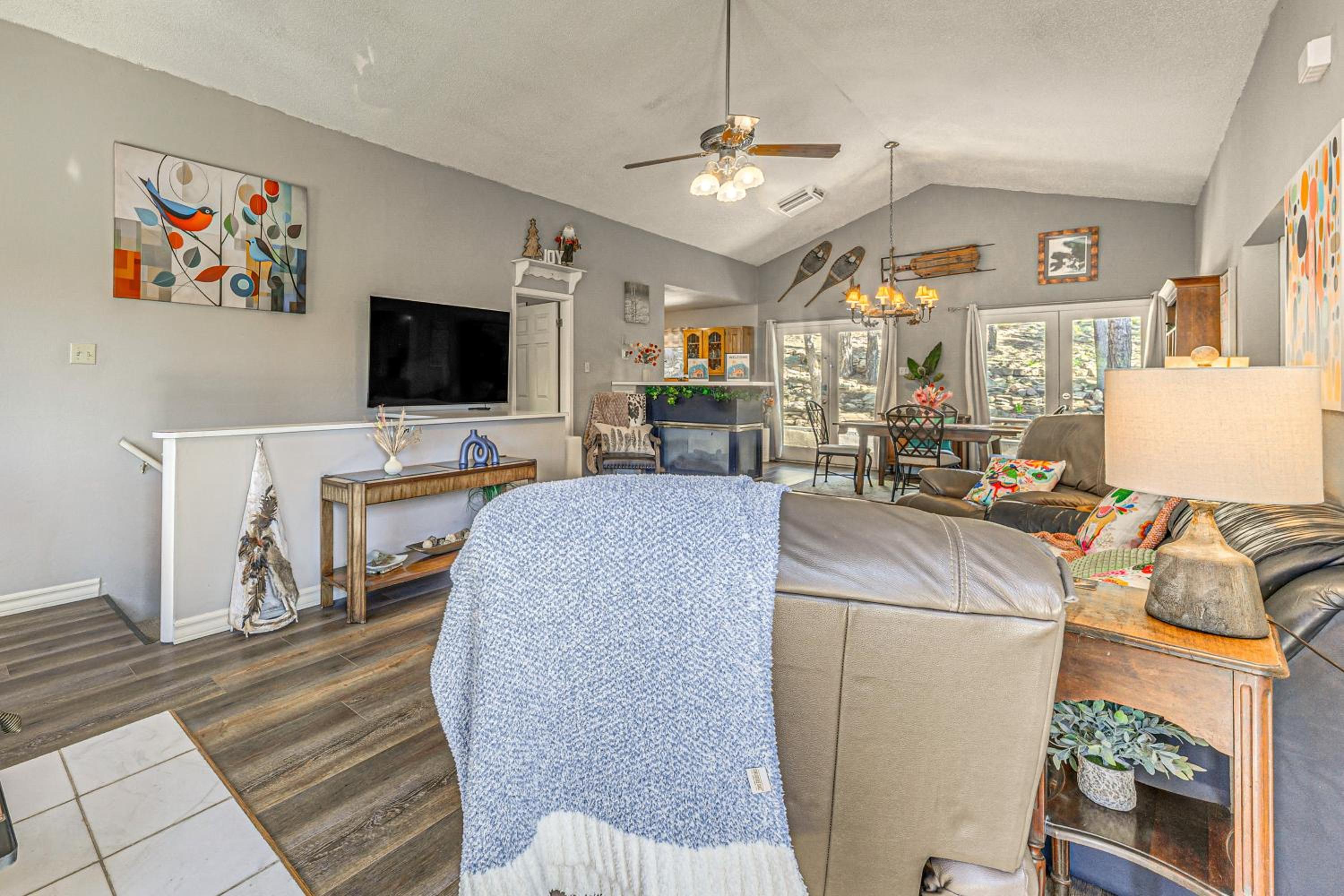 Million-Dollar Views! Alto Home Near Ski Apache
