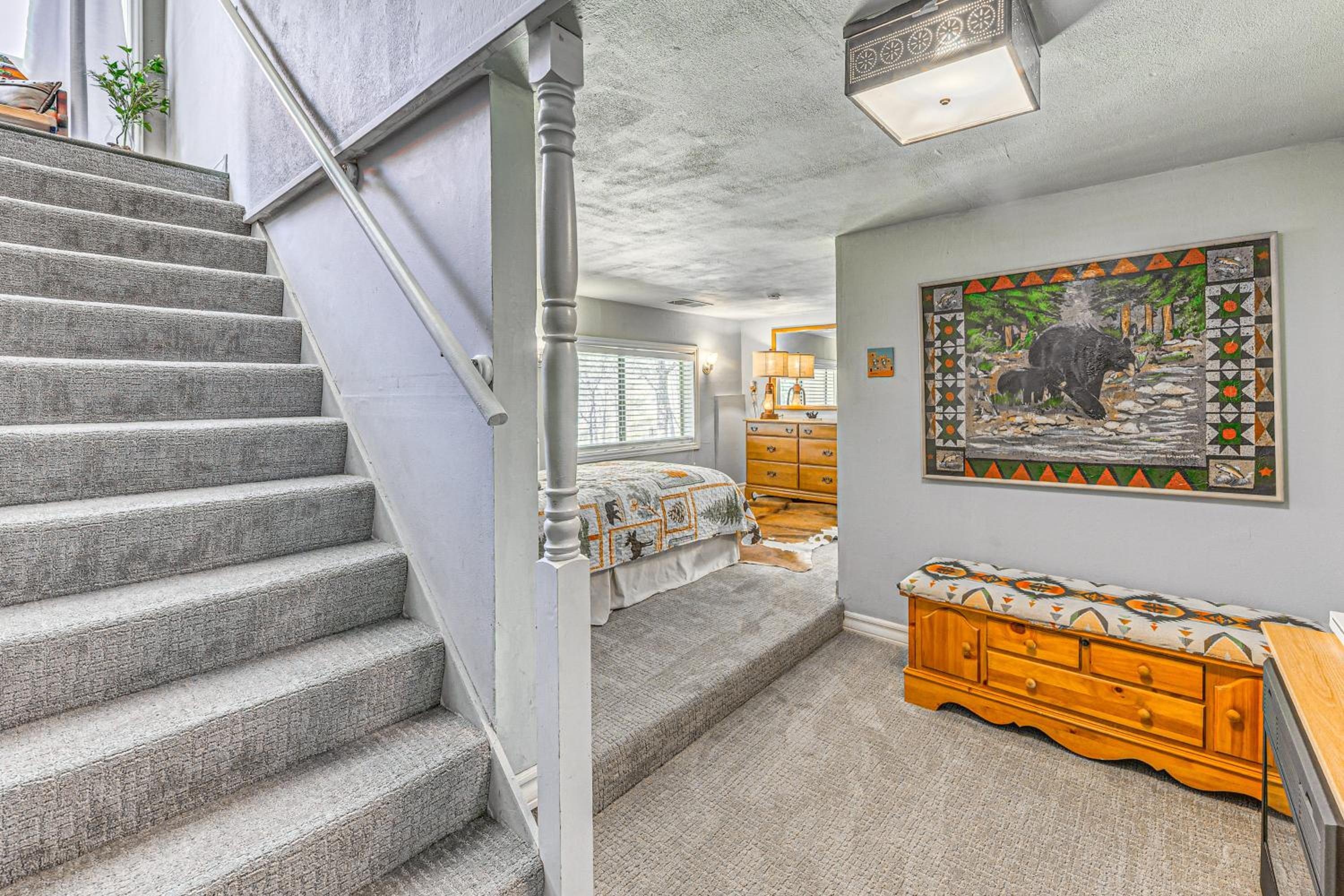 Million-Dollar Views! Alto Home Near Ski Apache