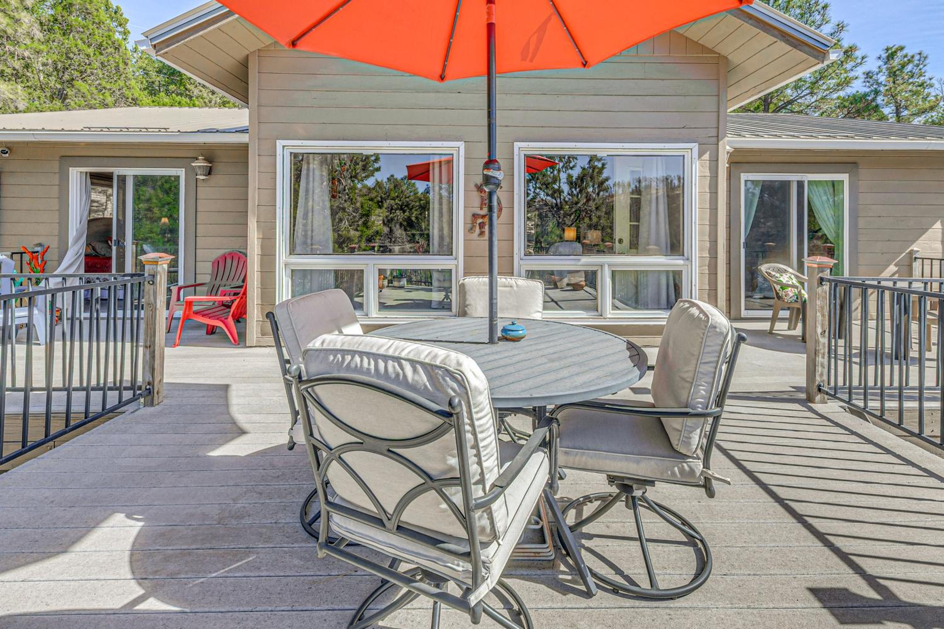 Million-Dollar Views! Alto Home Near Ski Apache