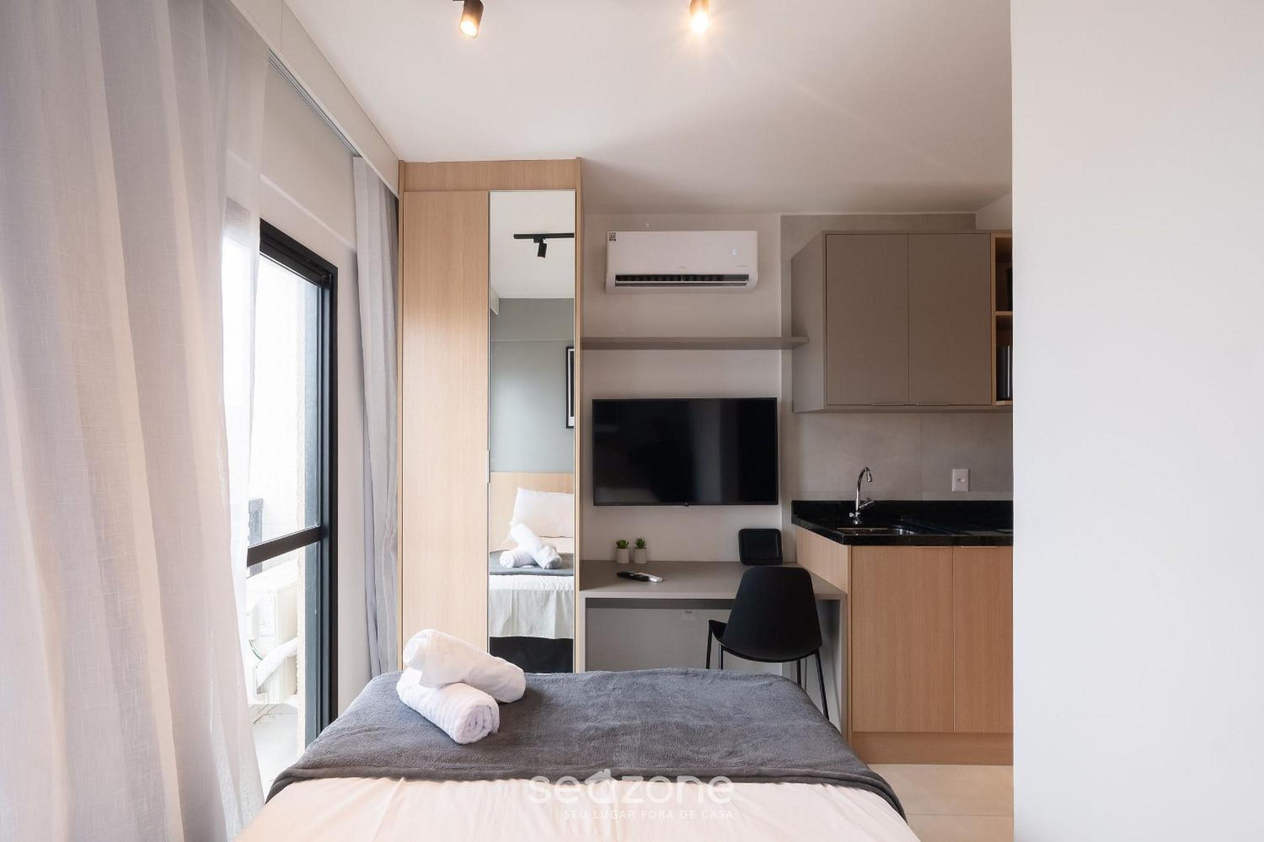 ONE - Studios in Piatã, 230m from the Beach