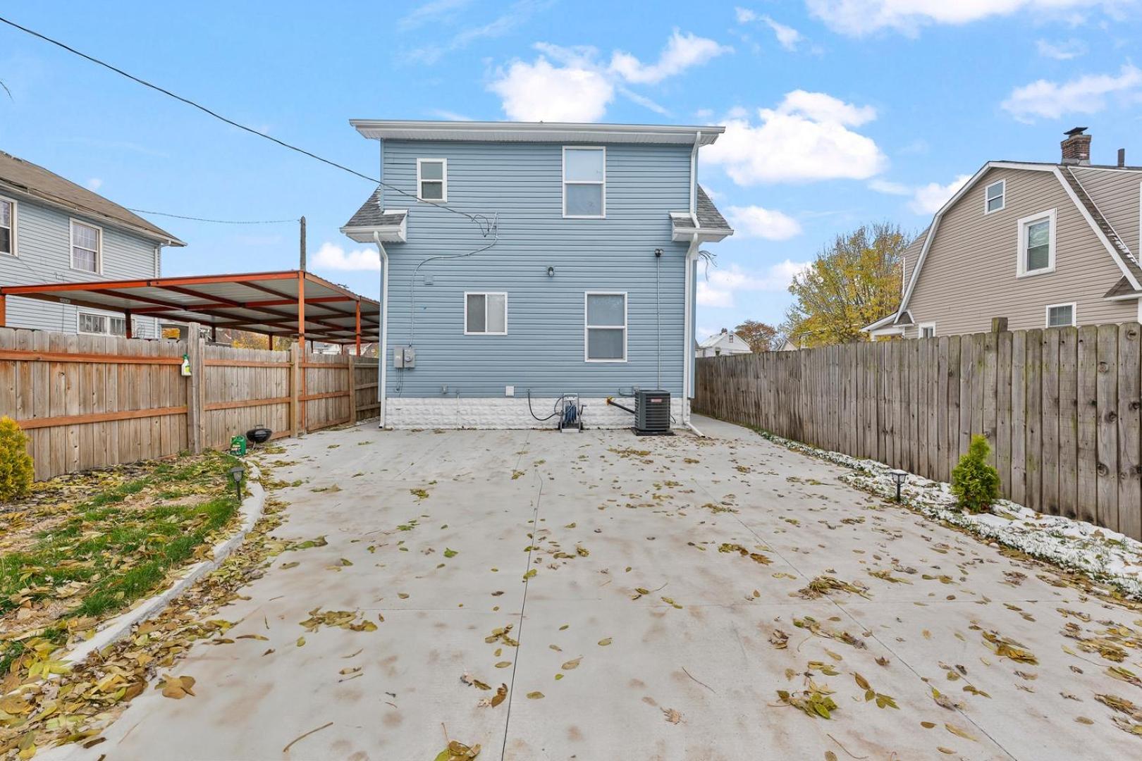 Quiet Detroit 3BR | Near Downtown + WiFi