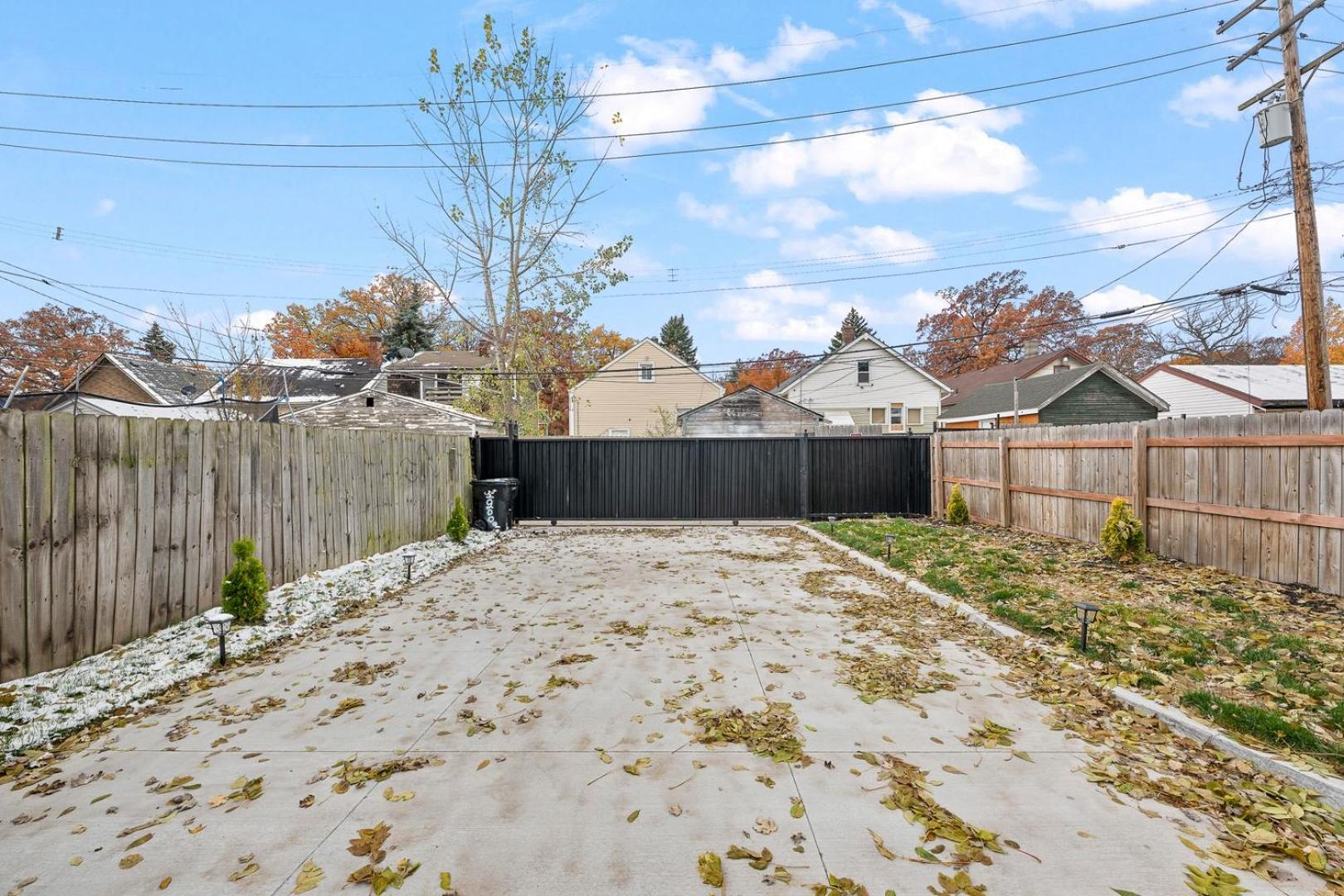 Quiet Detroit 3BR | Near Downtown + WiFi