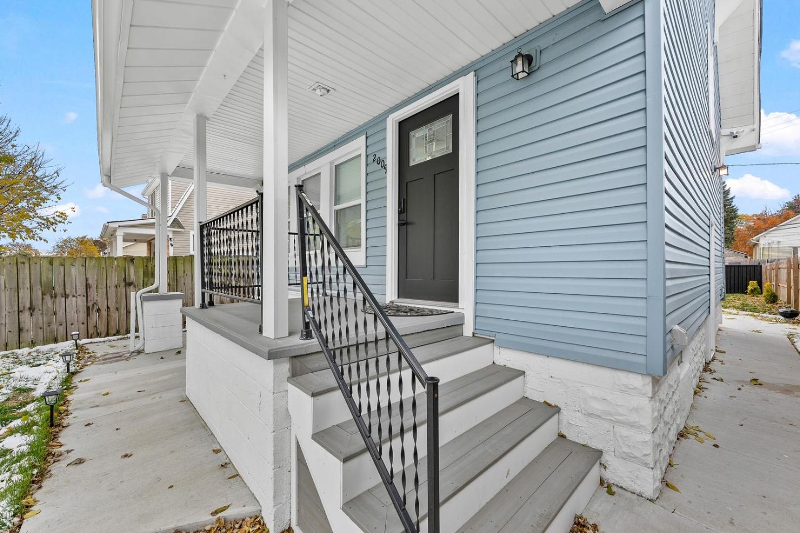Quiet Detroit 3BR | Near Downtown + WiFi