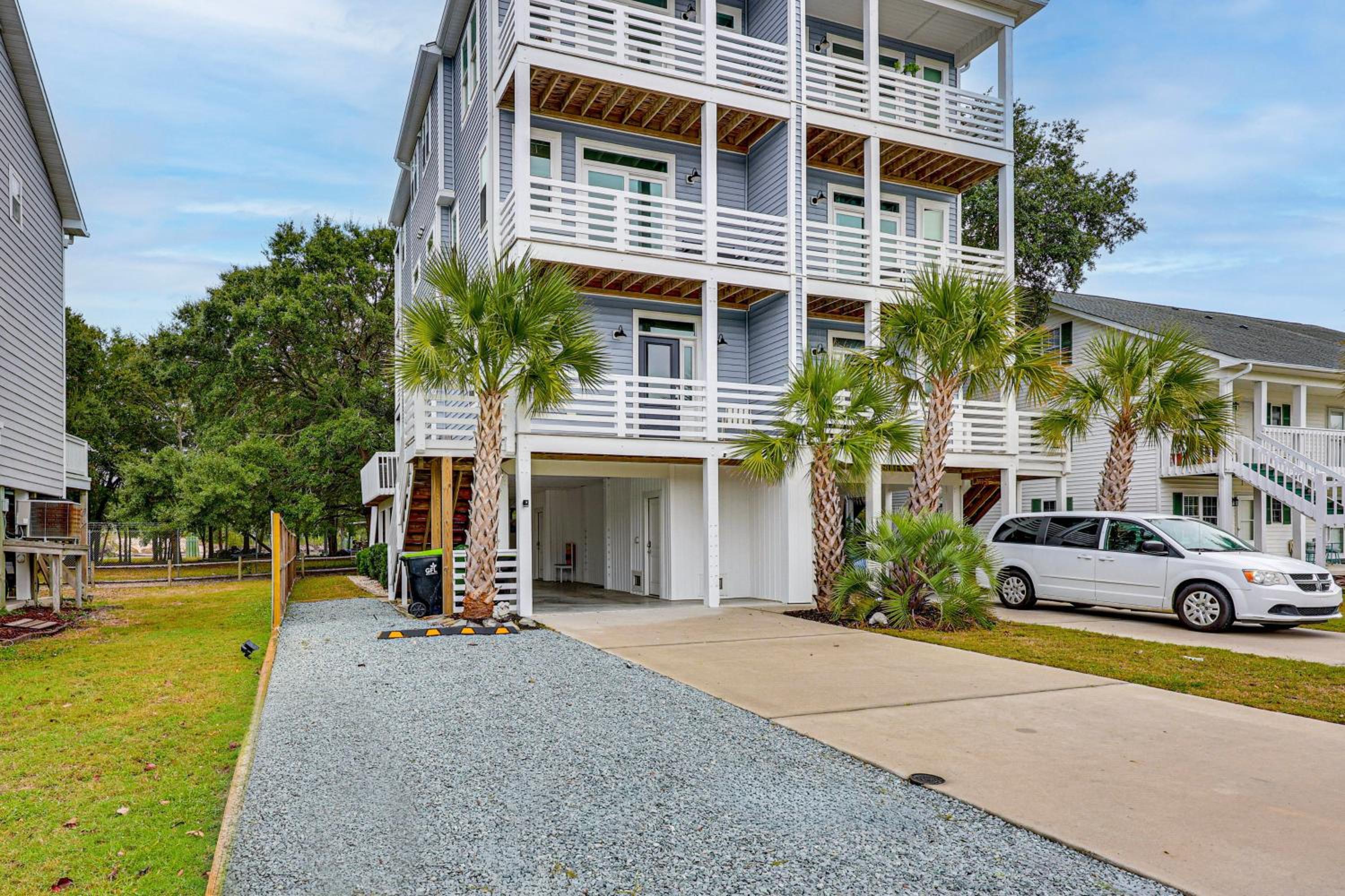 2 Mi to Boardwalk! Coastal Carolina Beach Hideaway