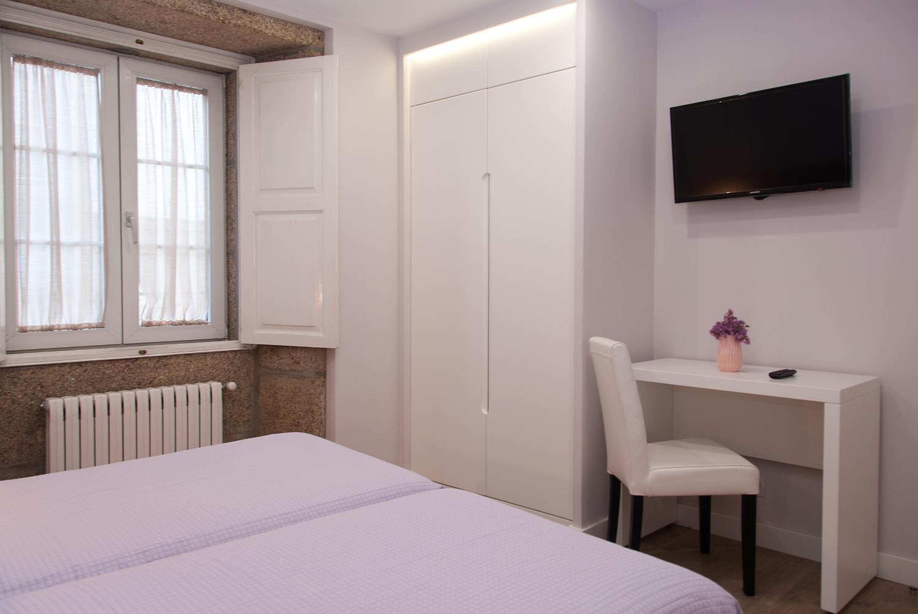 Linares Rooms Santiago