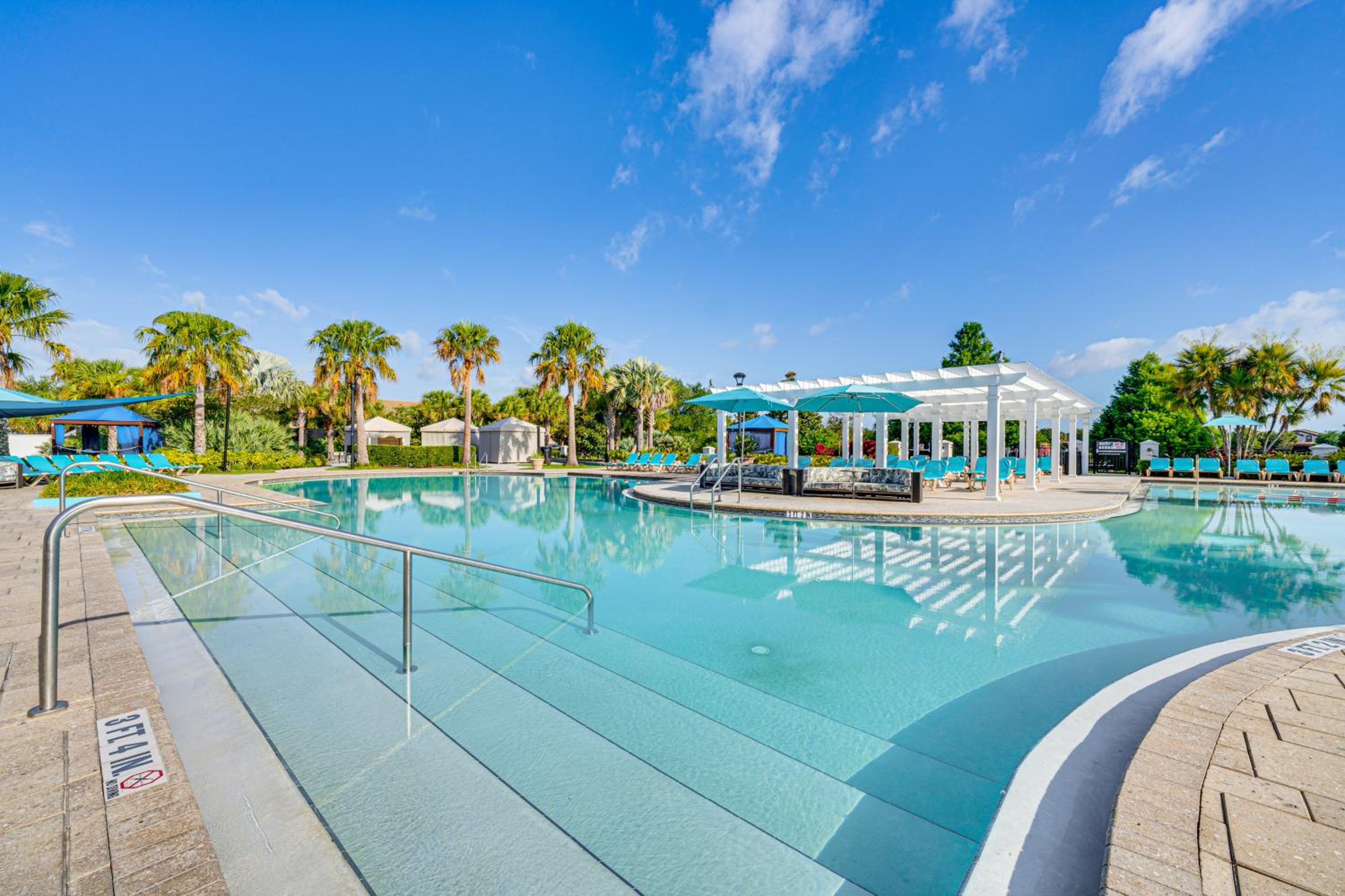 7 Mi to the Parks! WDW Family Getaway with Game Room