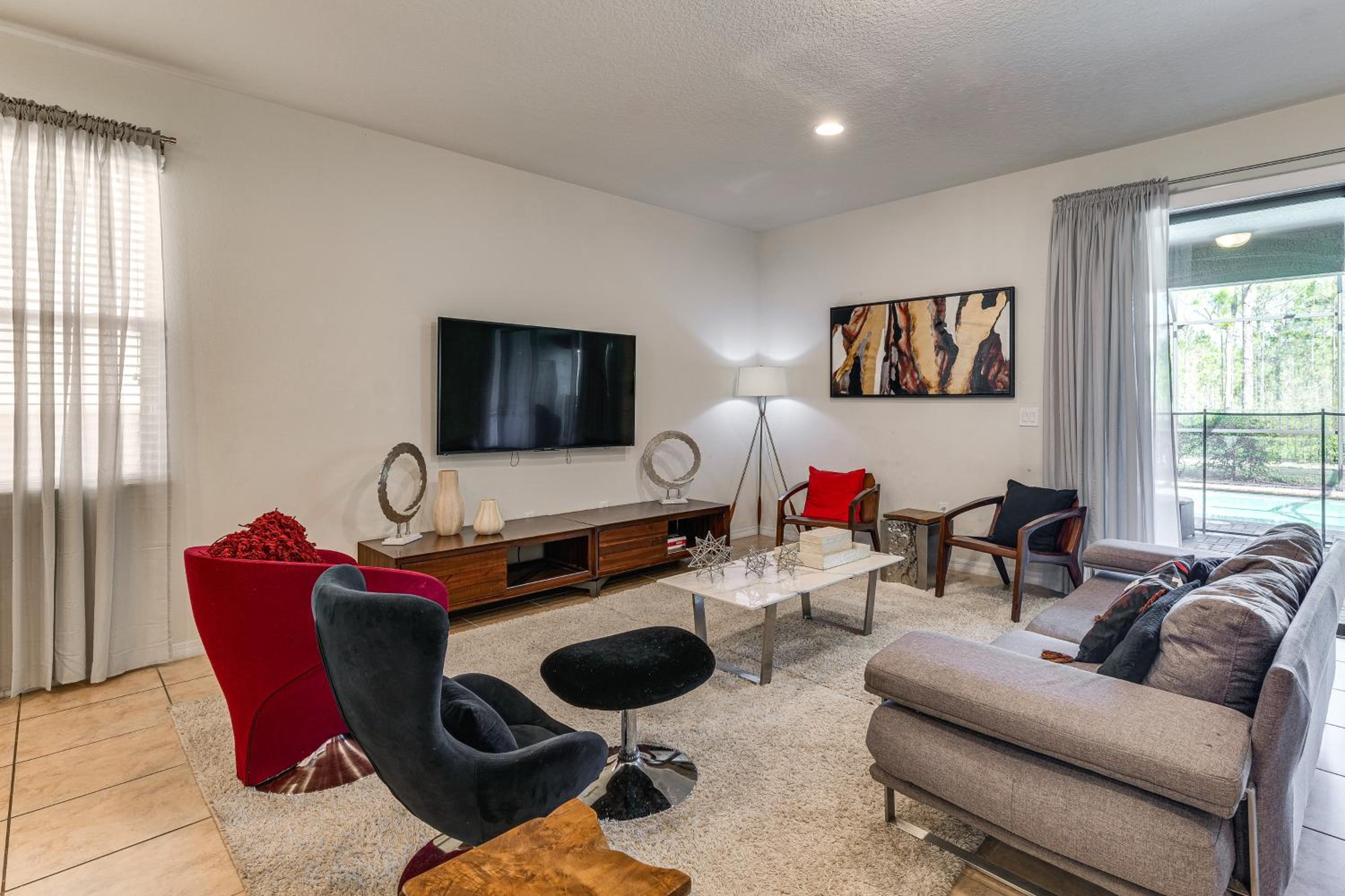 7 Mi to the Parks! WDW Family Getaway with Game Room