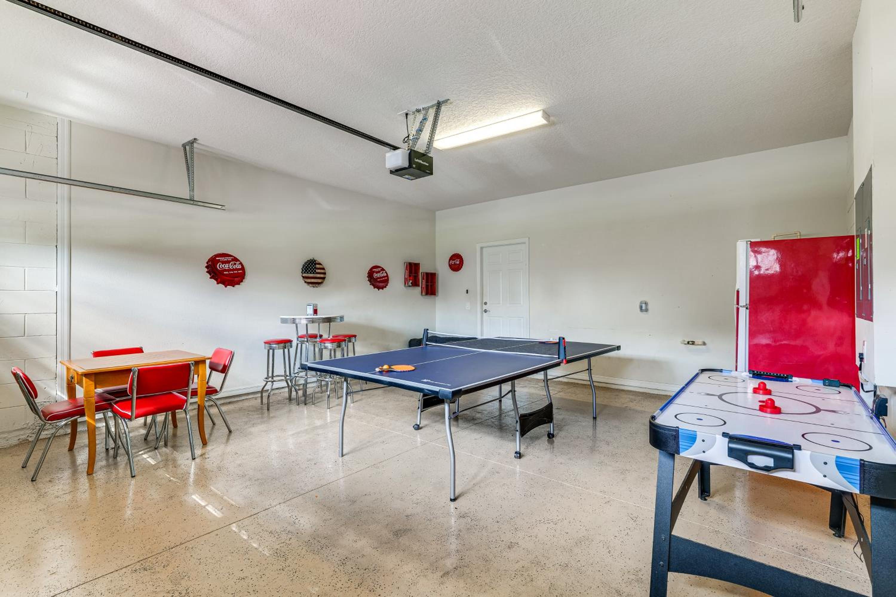 7 Mi to the Parks! WDW Family Getaway with Game Room