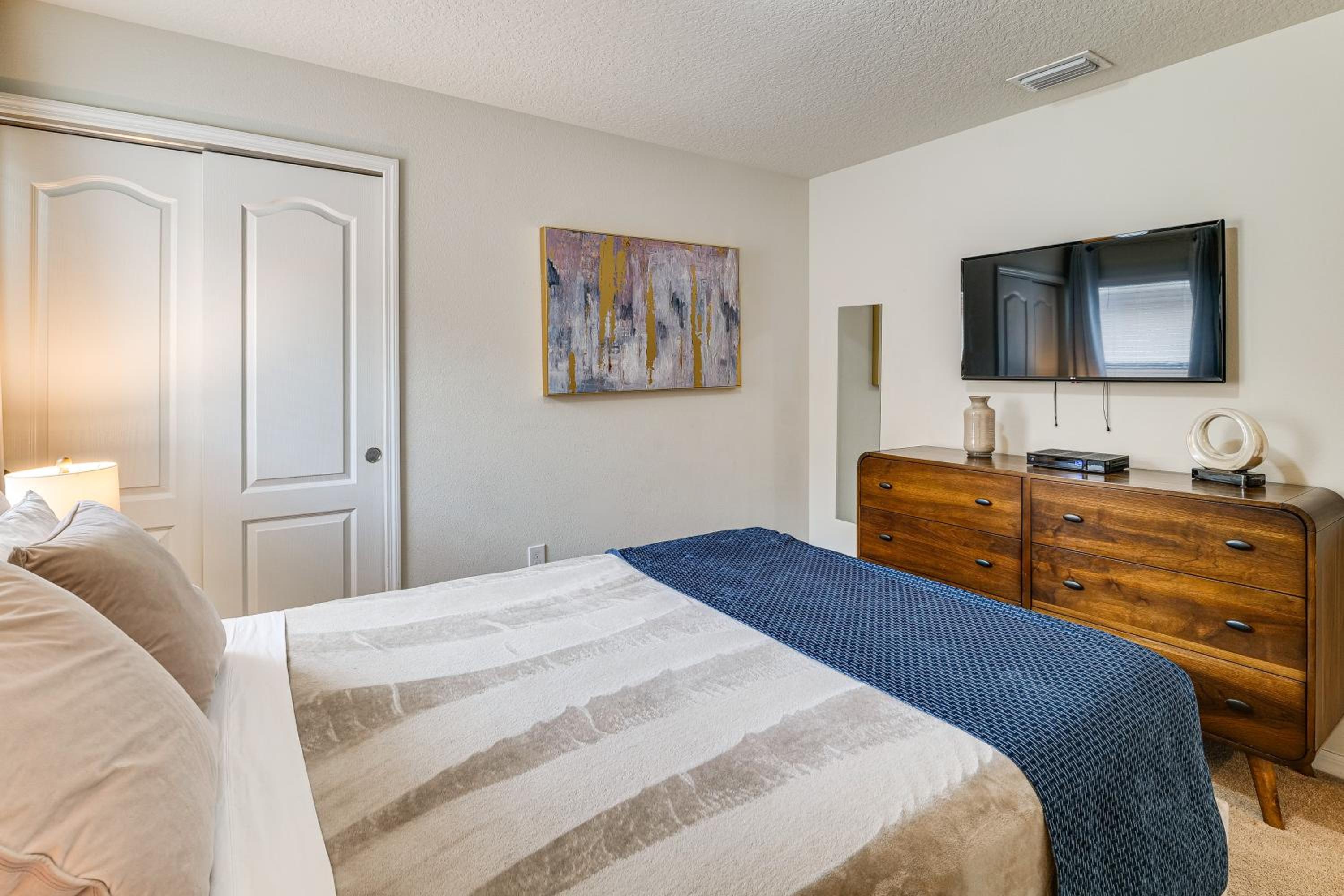 7 Mi to the Parks! WDW Family Getaway with Game Room