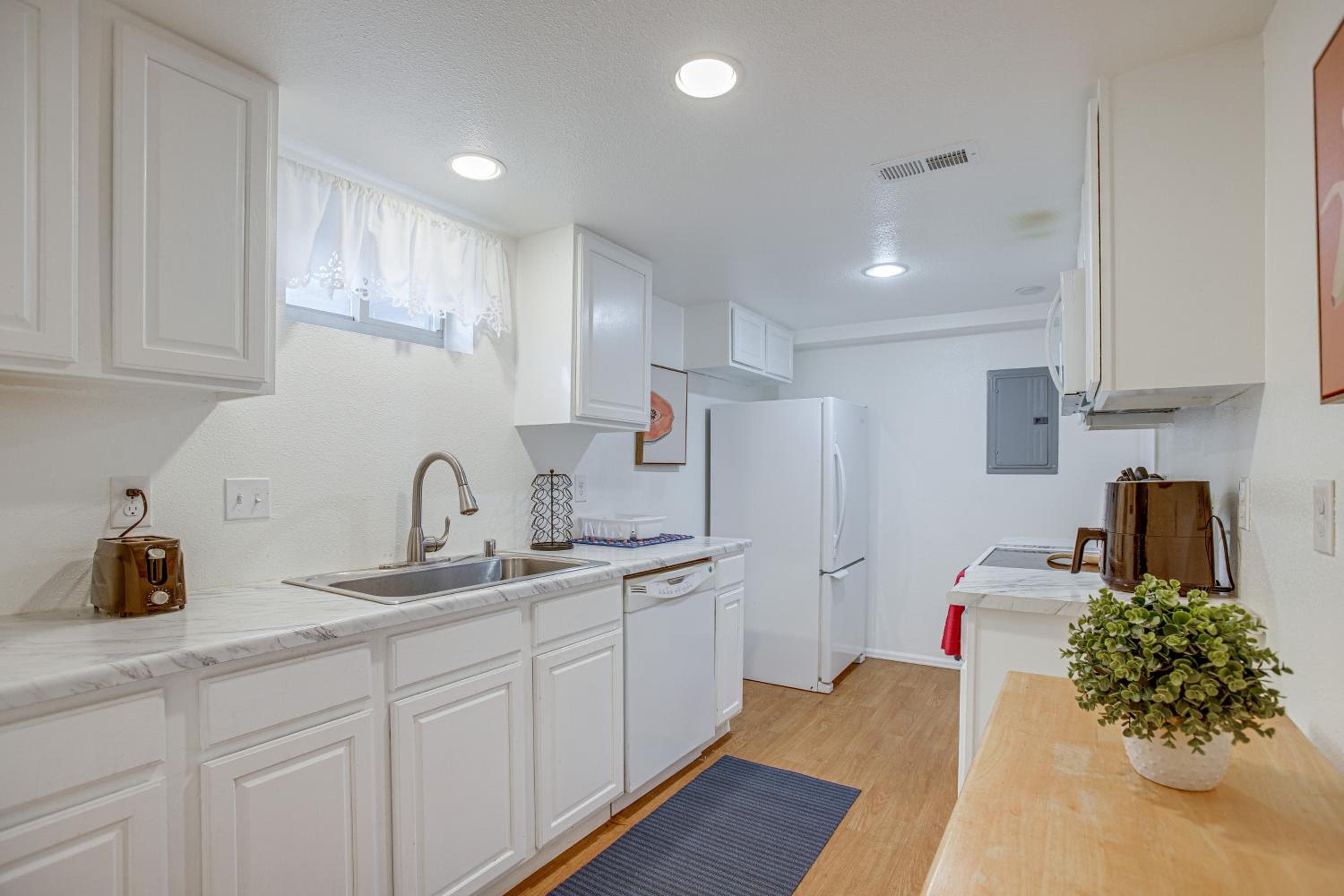 Walk to Shops at Belmar Denver Area Home Base