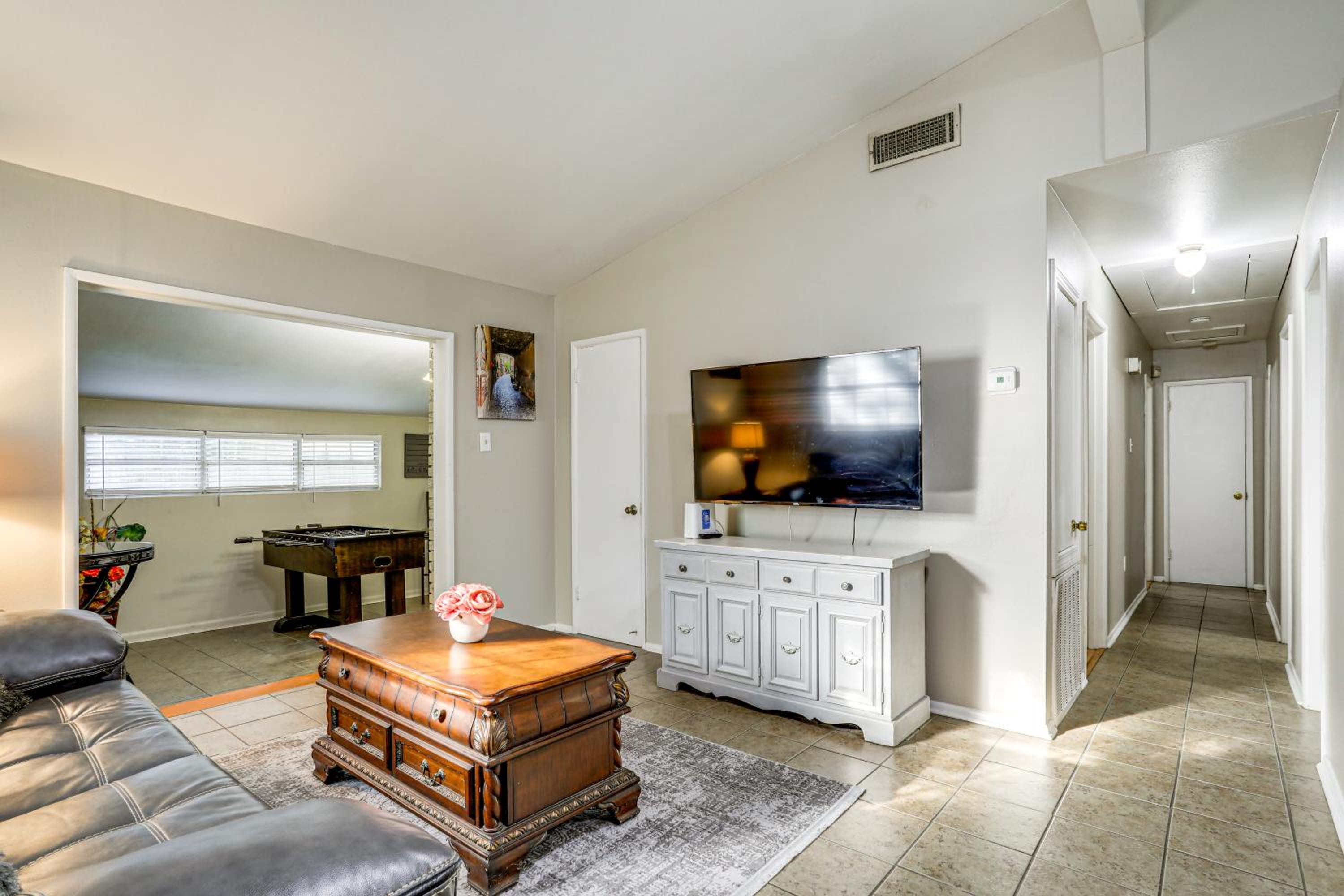 4 Mi to LSU Campus! Inviting Home Near Trails