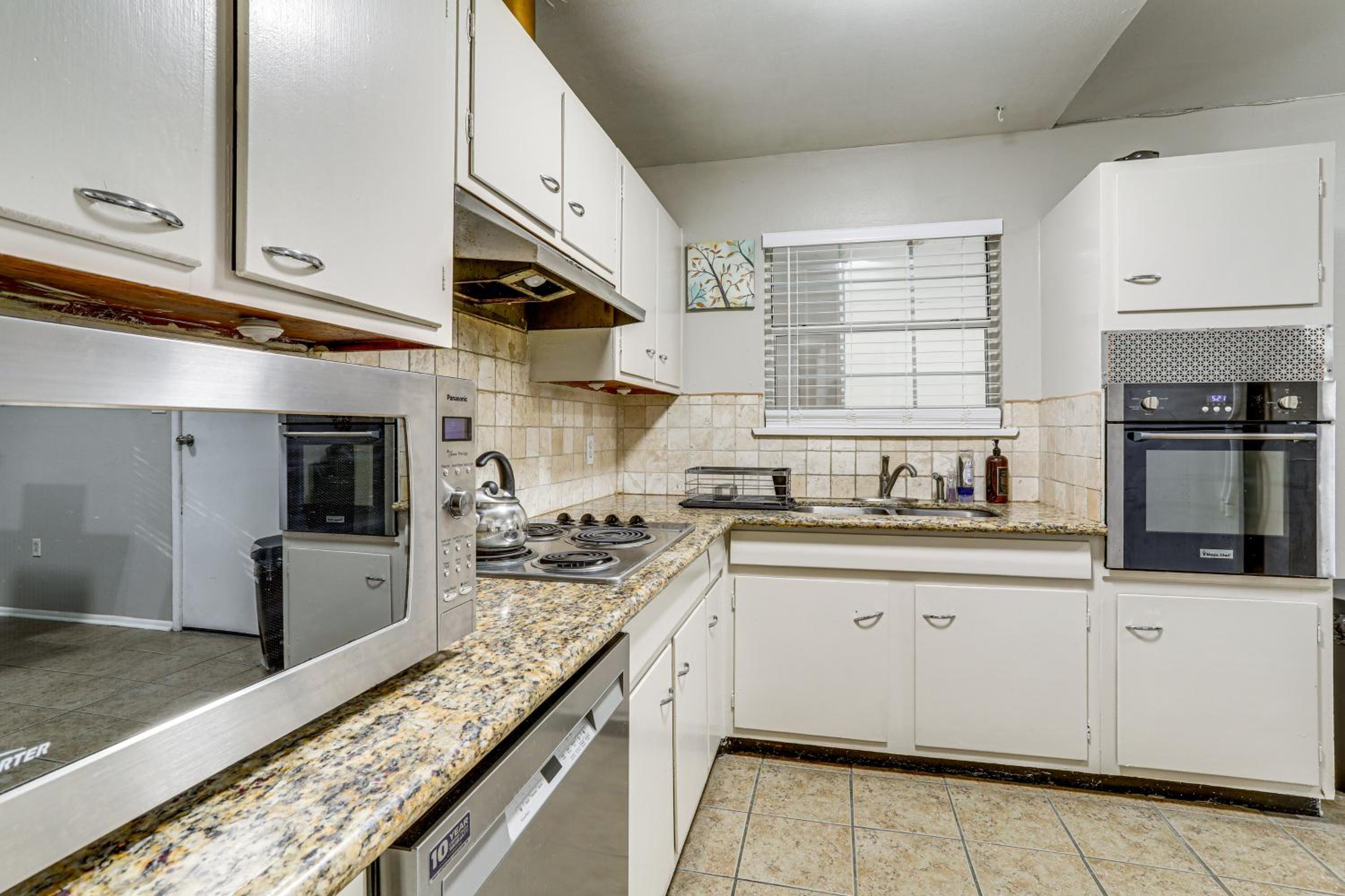 4 Mi to LSU Campus! Inviting Home Near Trails