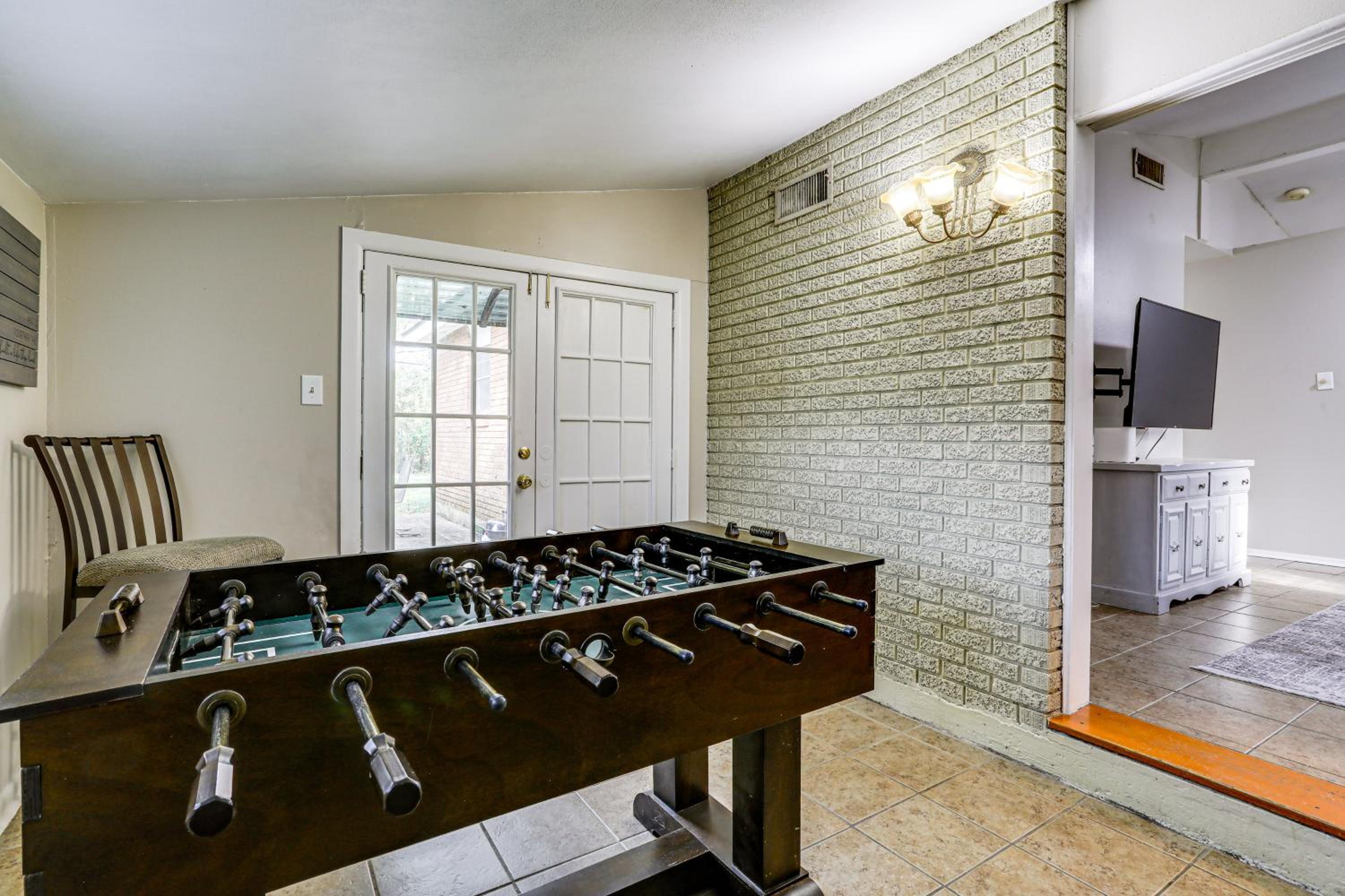 4 Mi to LSU Campus! Inviting Home Near Trails