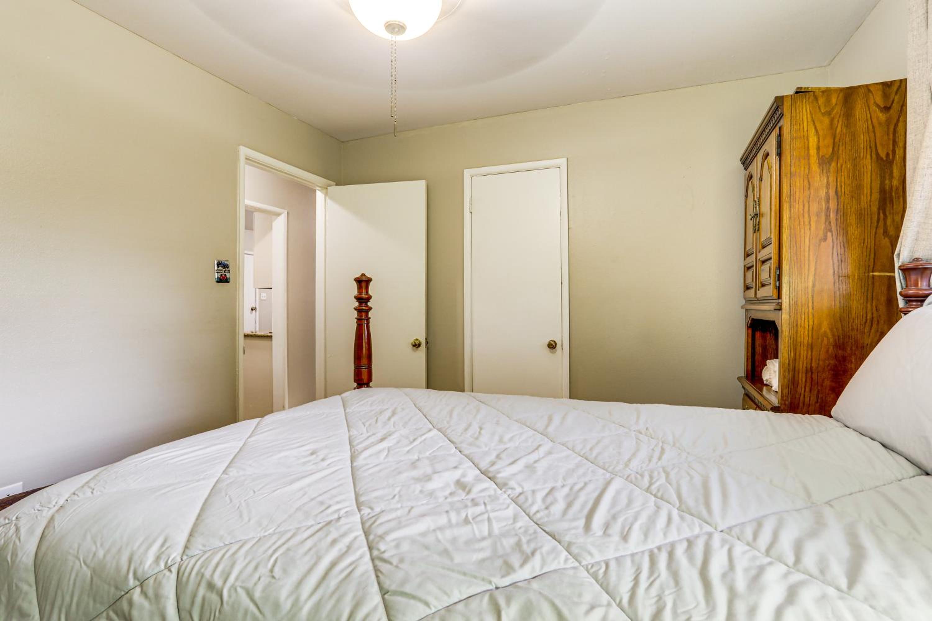 4 Mi to LSU Campus! Inviting Home Near Trails