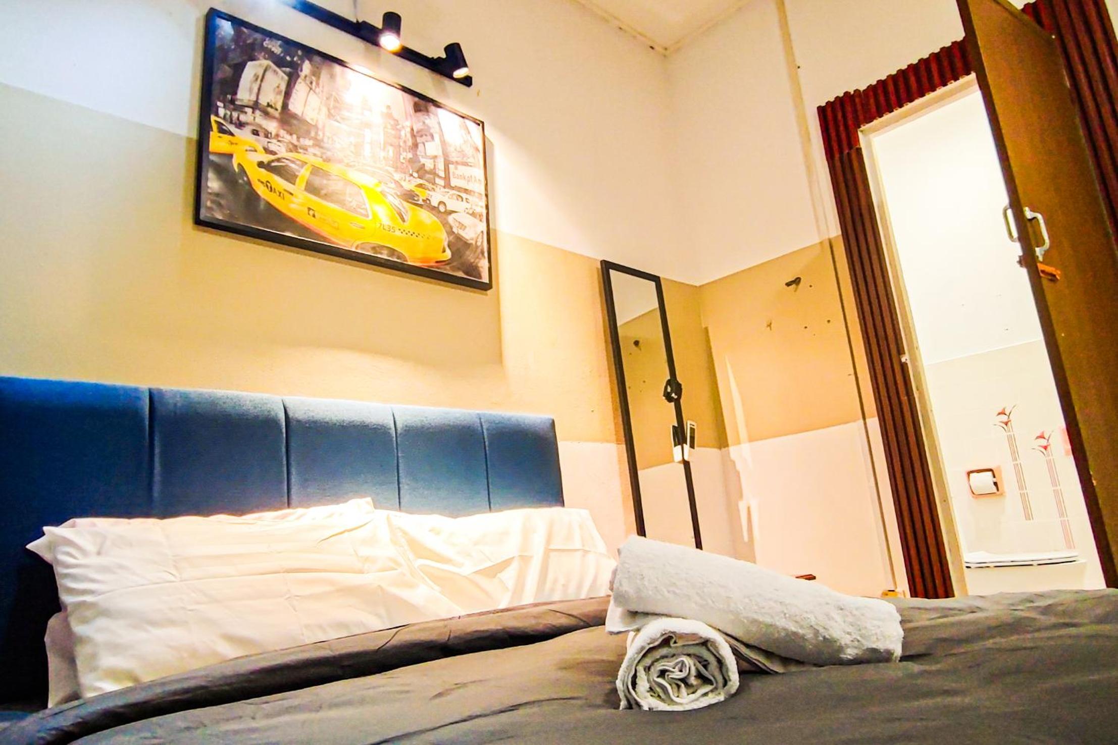 Lovely Six-Bedrooms Home at Bandar Sunway by HCK