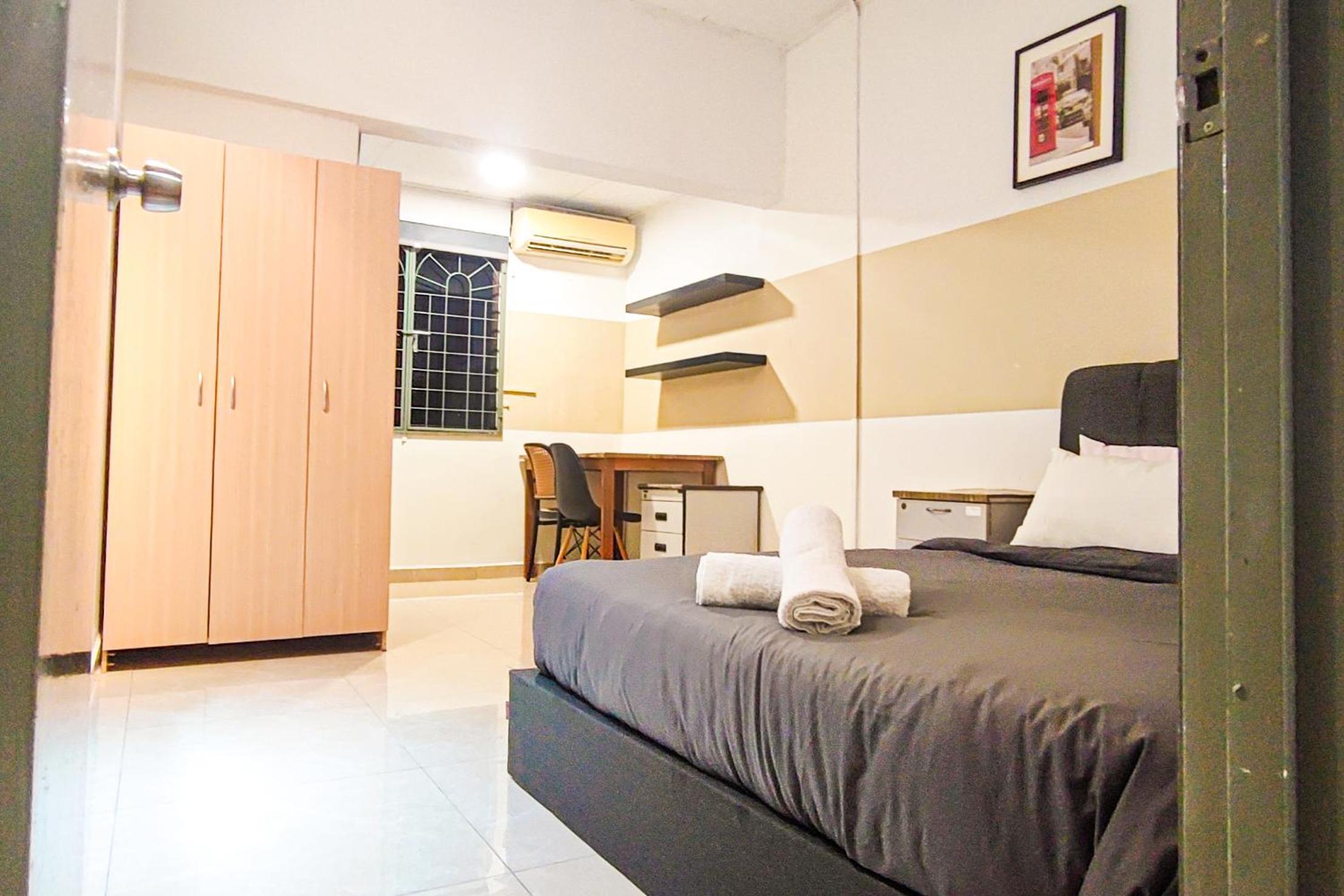 Lovely Six-Bedrooms Home at Bandar Sunway by HCK