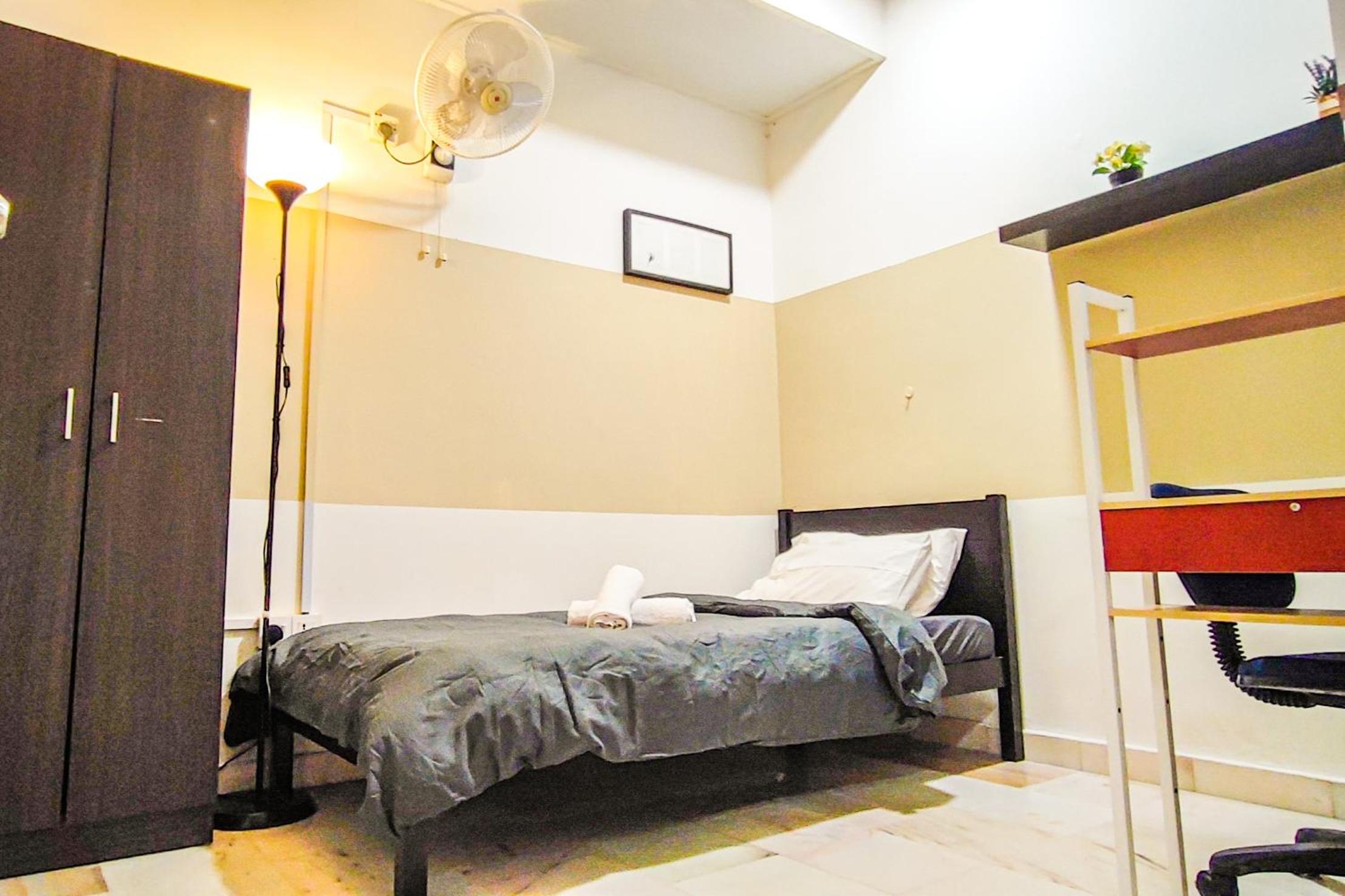 Lovely Six-Bedrooms Home at Bandar Sunway by HCK