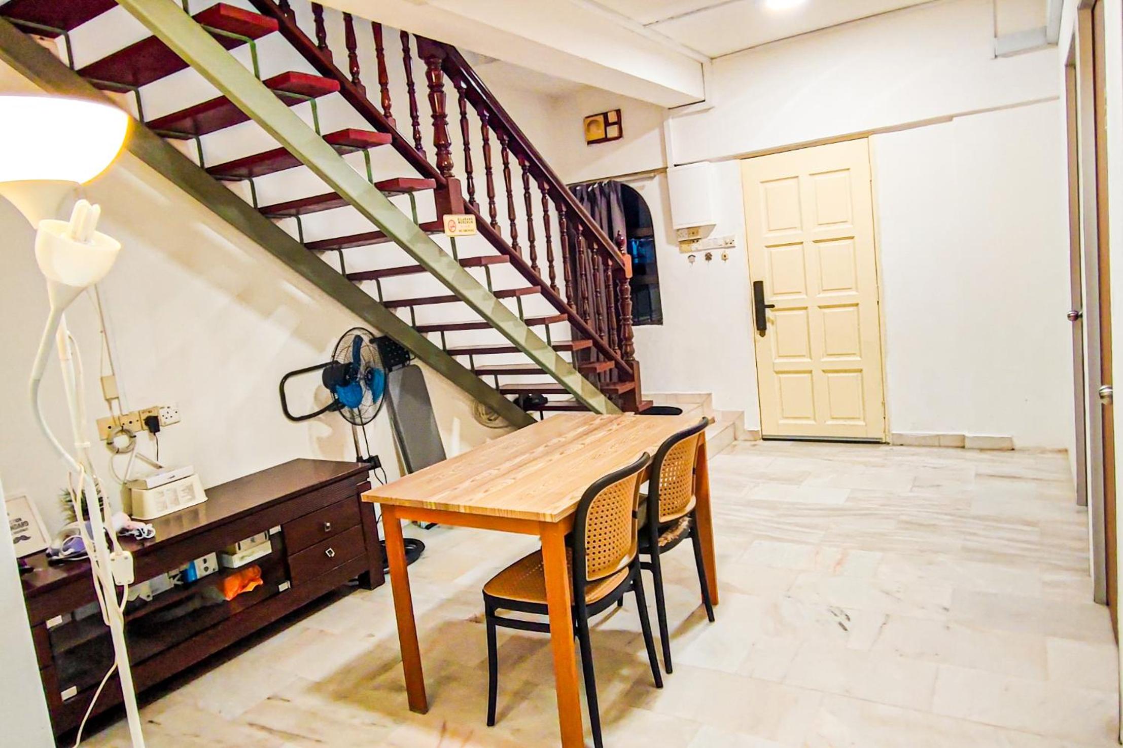 Lovely Six-Bedrooms Home at Bandar Sunway by HCK