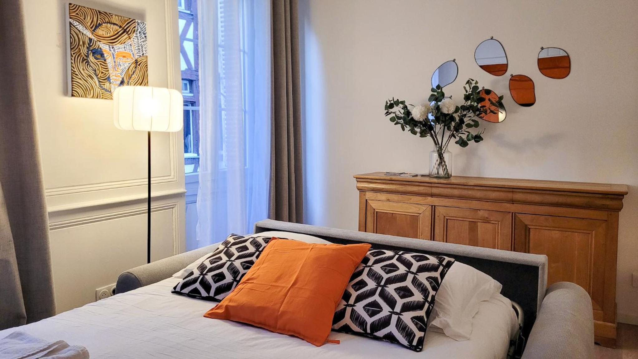 L'Hauss'Rouennais - Grand T2 Chic prés de l'Hôtel de Ville de Rouen- idéal couple-Pros