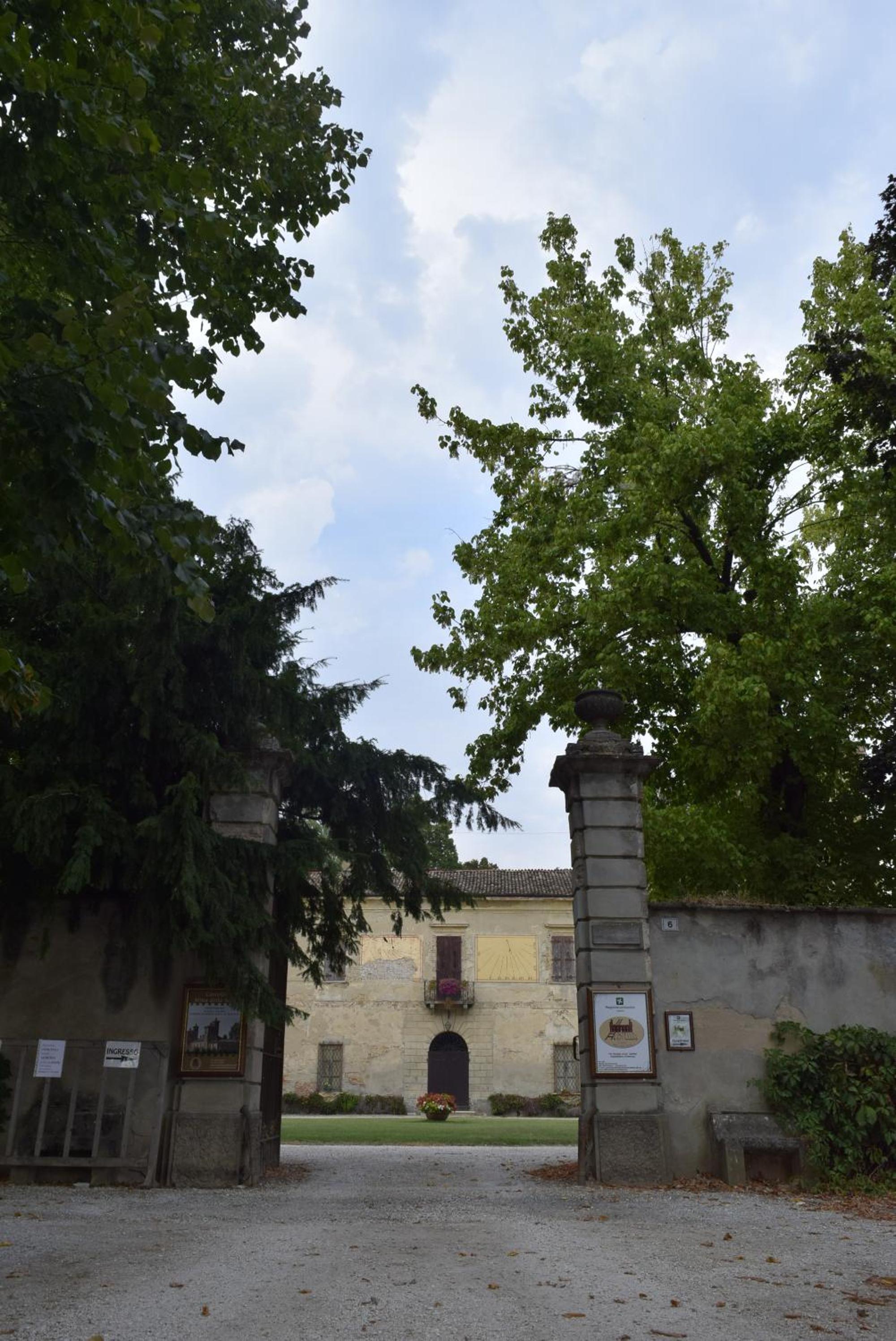 Ostello Castello Mina Della Scala