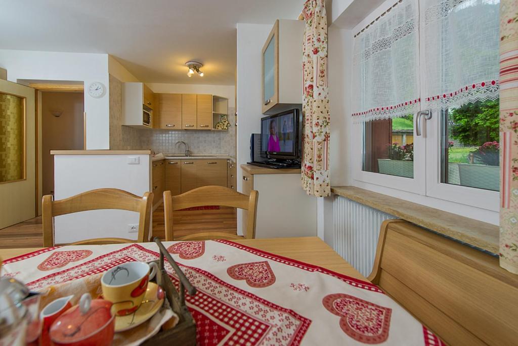 Majon Vajolet - Apartments Luisa