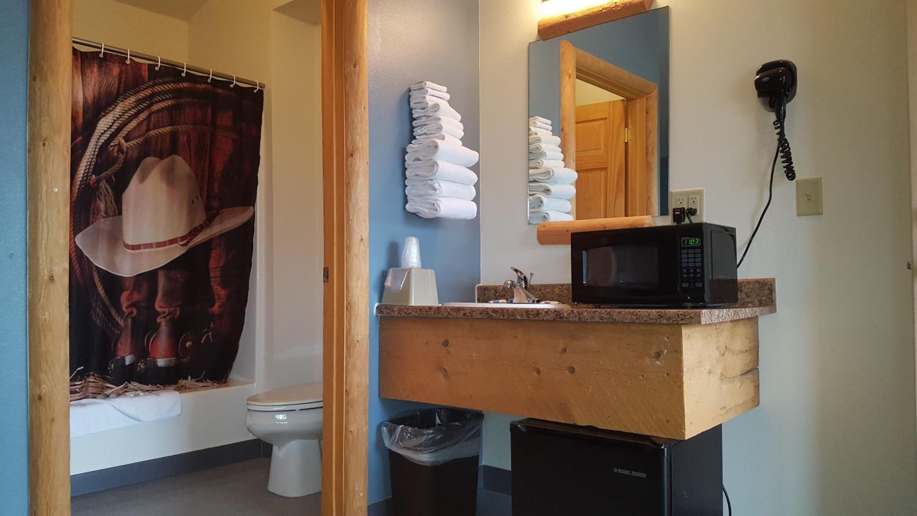Big Bear Motel