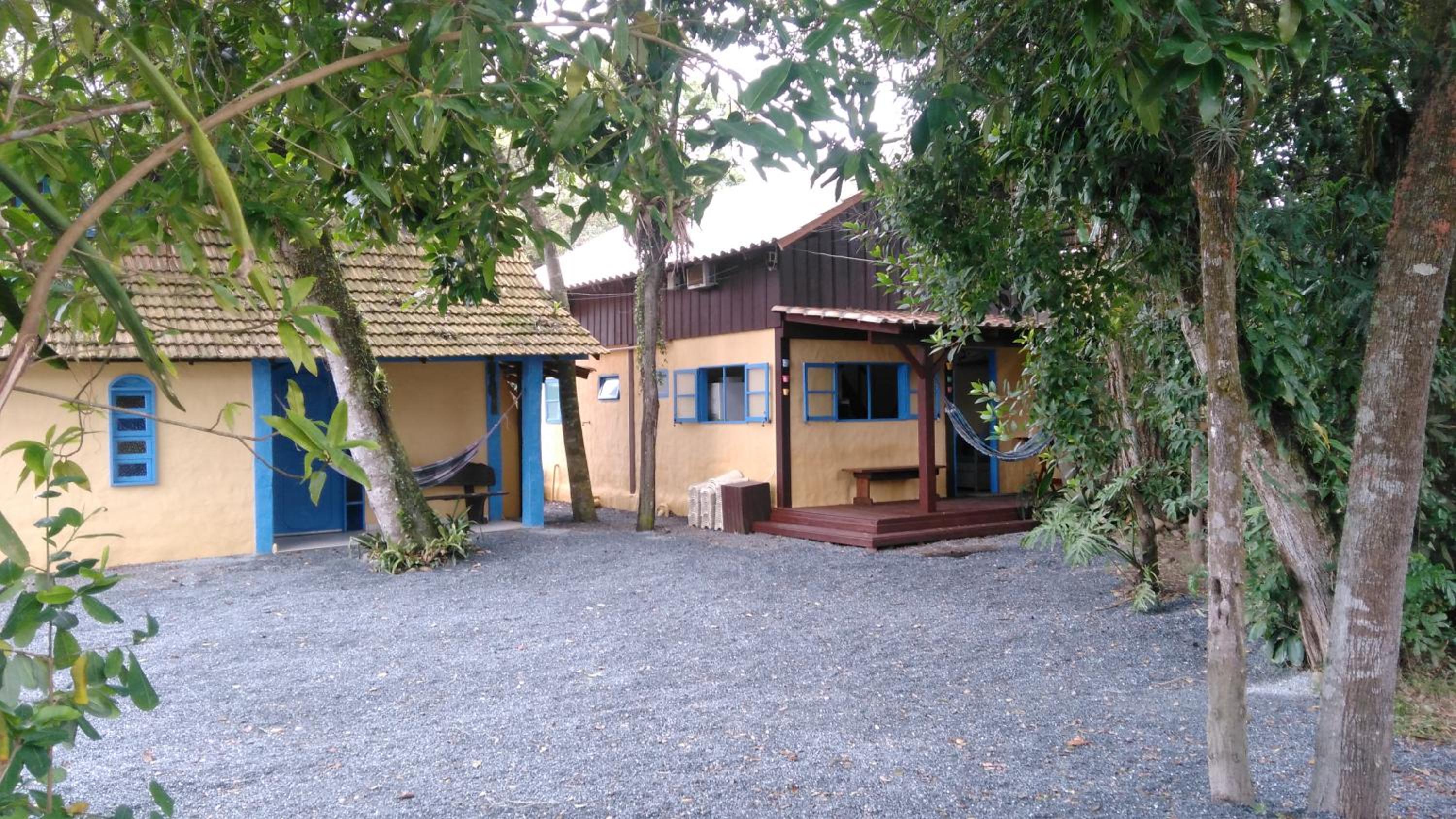 Chalés no centro de Bombinhas