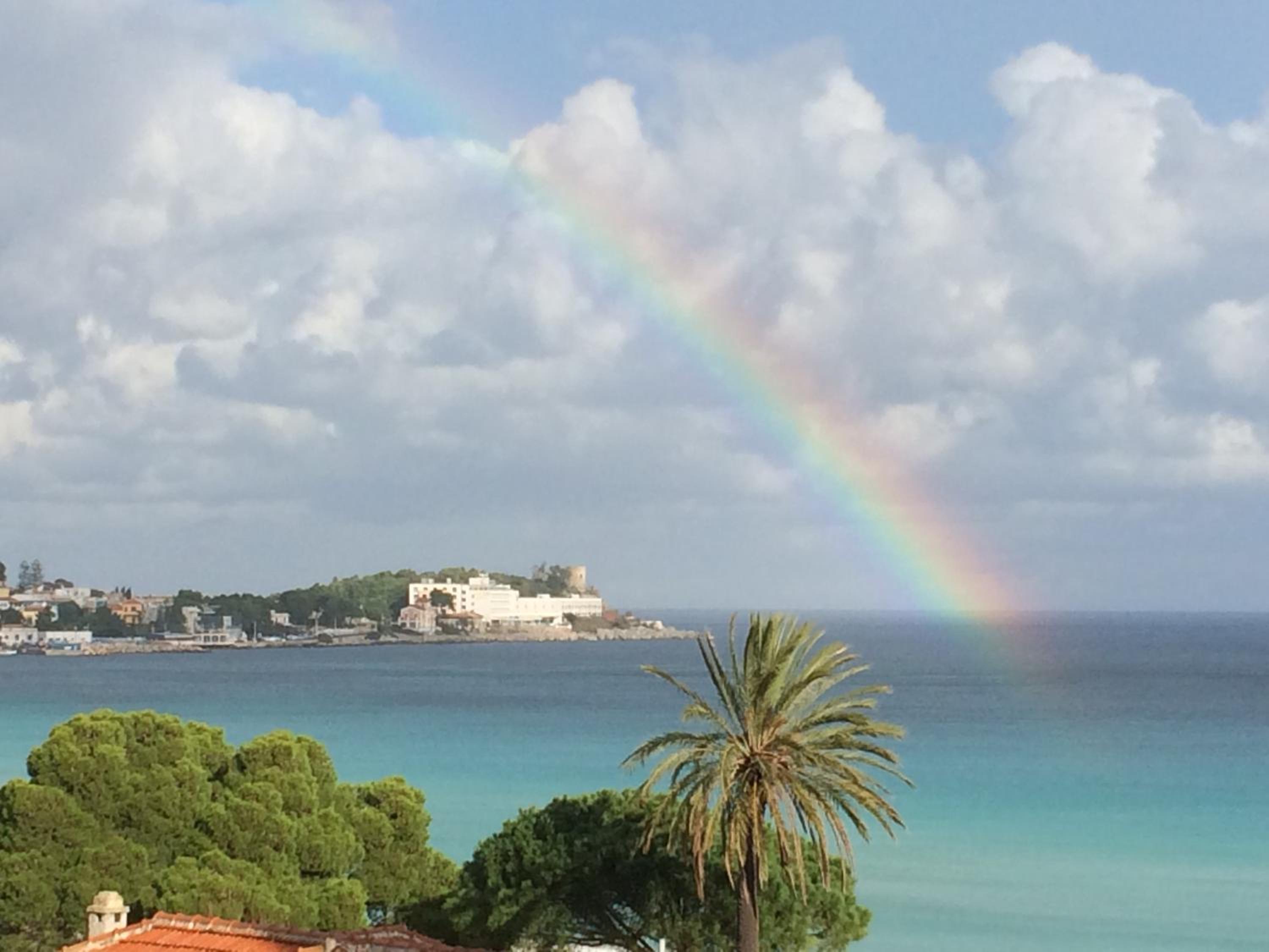 Mondello Luxury Apartment on the Beach