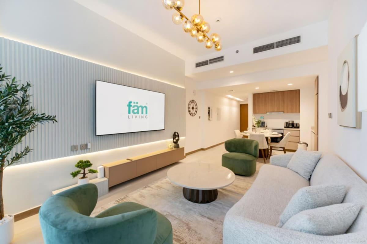 FAM Living - Urban Oasis 2bedroom, Business Bay