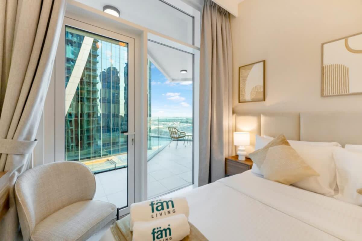 FAM Living - Urban Oasis 2bedroom, Business Bay