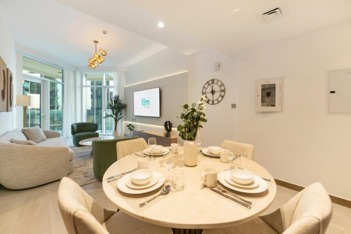 FAM Living - Urban Oasis 2bedroom, Business Bay