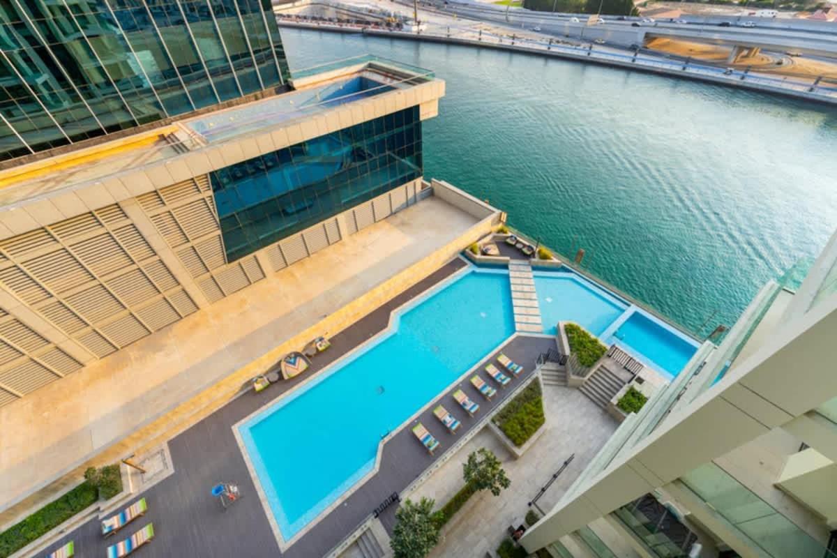 FAM Living - Urban Oasis 2bedroom, Business Bay
