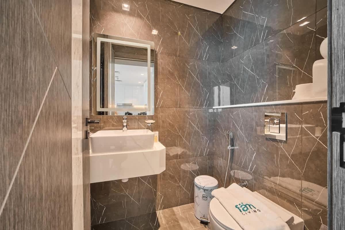 FAM Living - Samana Park Views - Brandnew 1Bed