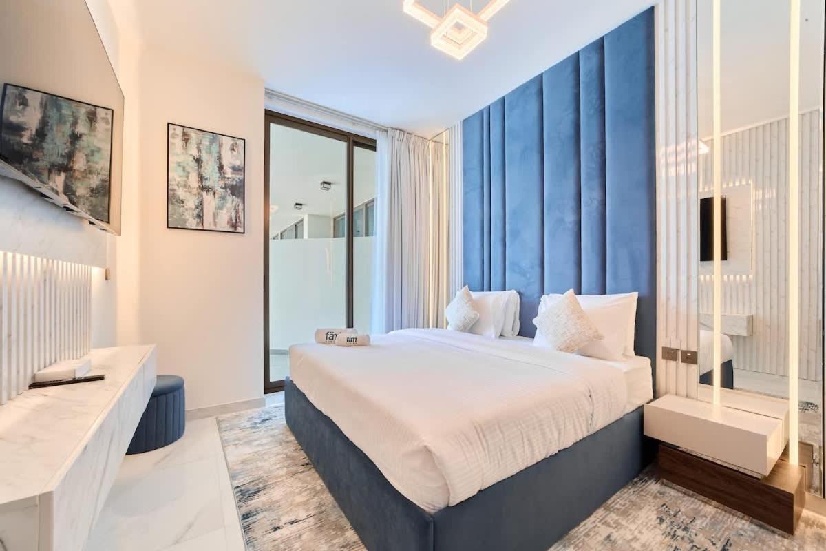 FAM Living - Samana Park Views - Brandnew 1Bed