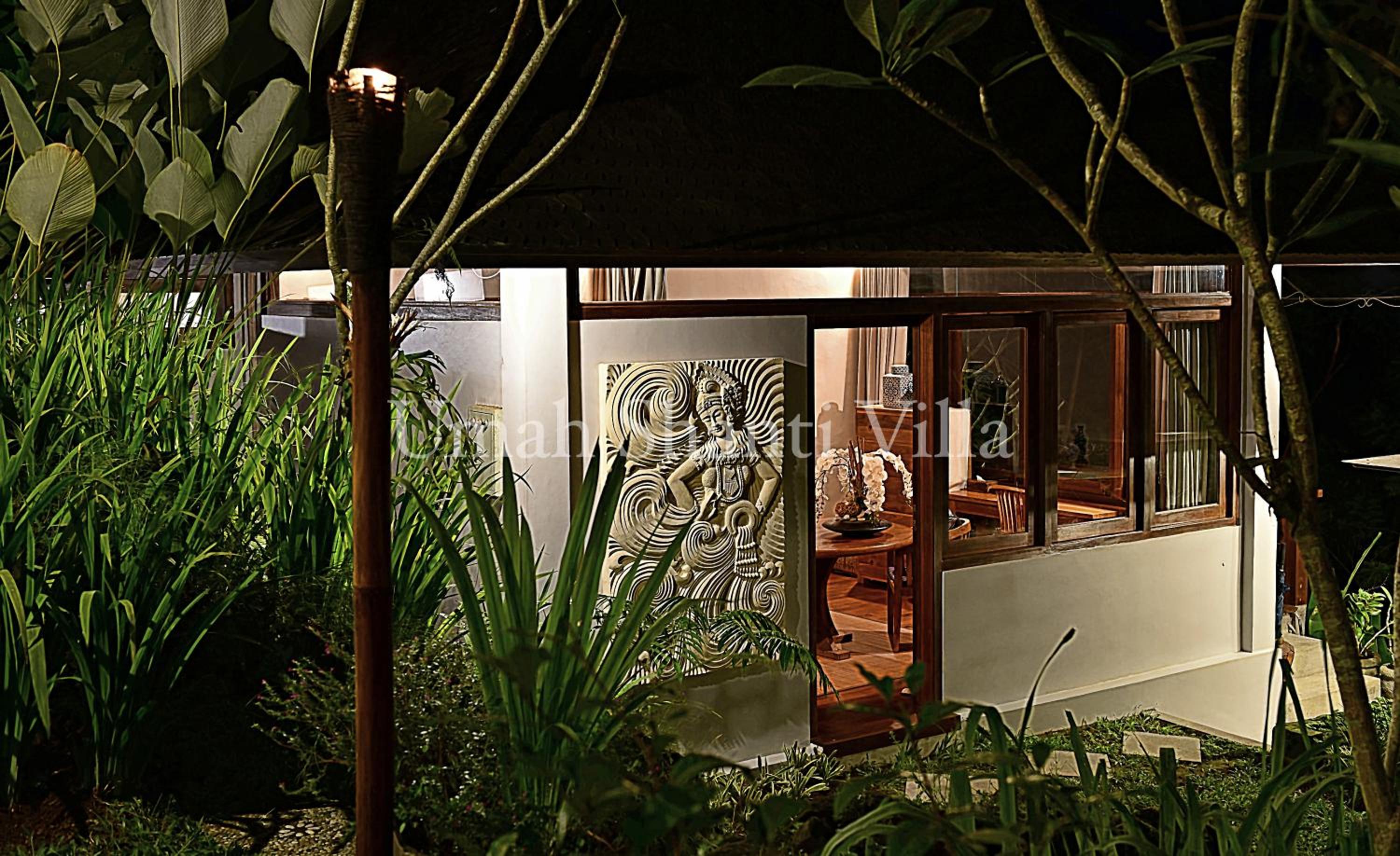 Villa Umah Shanti