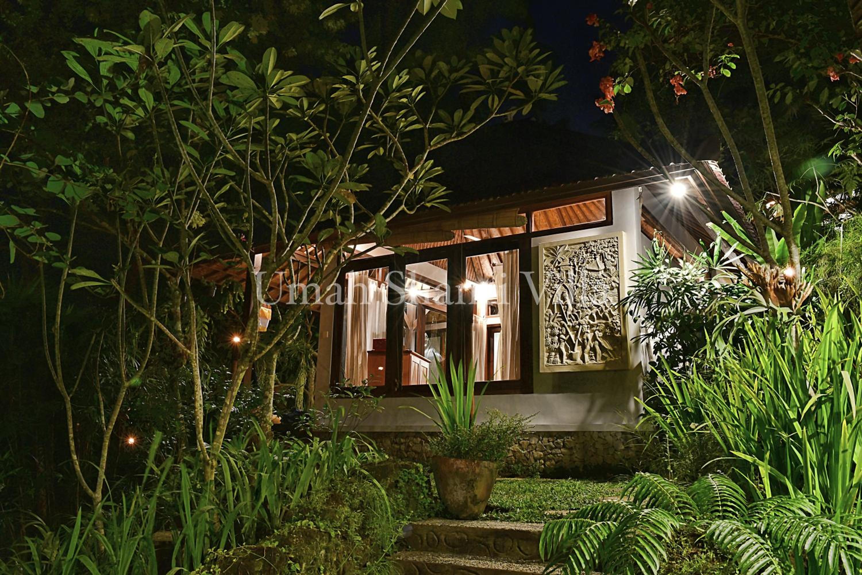Villa Umah Shanti