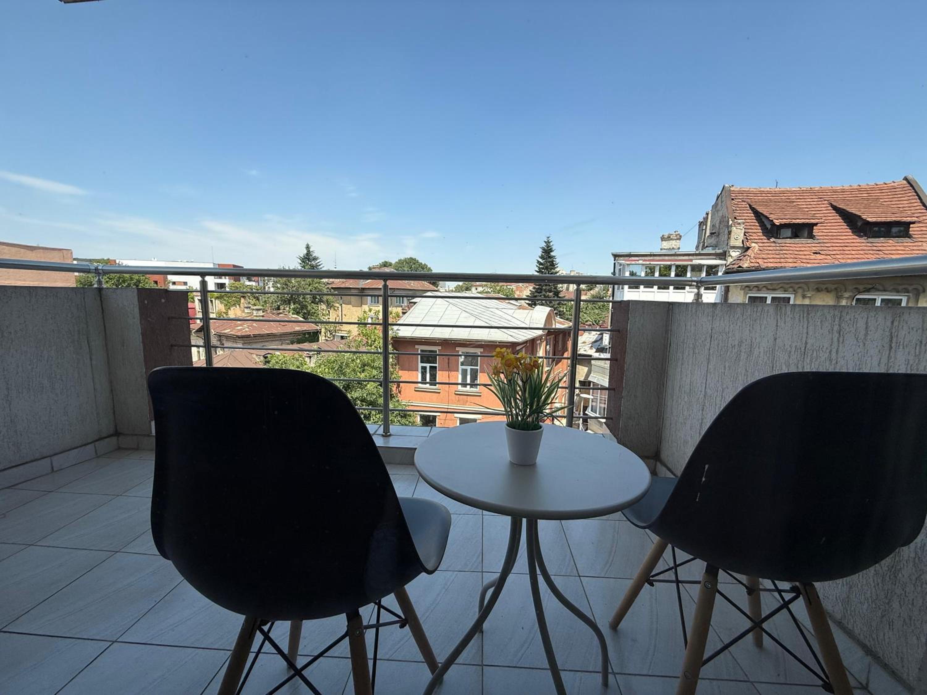 Belvedere Bliss - Premium City Apartment