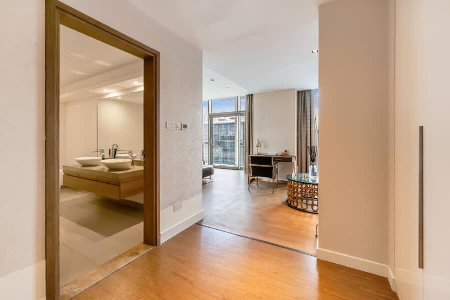 FAM Living -Duplex 4Bed and Maids