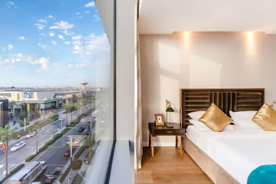 FAM Living -Duplex 4Bed and Maids