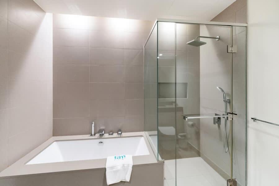 FAM Living -Duplex 4Bed and Maids