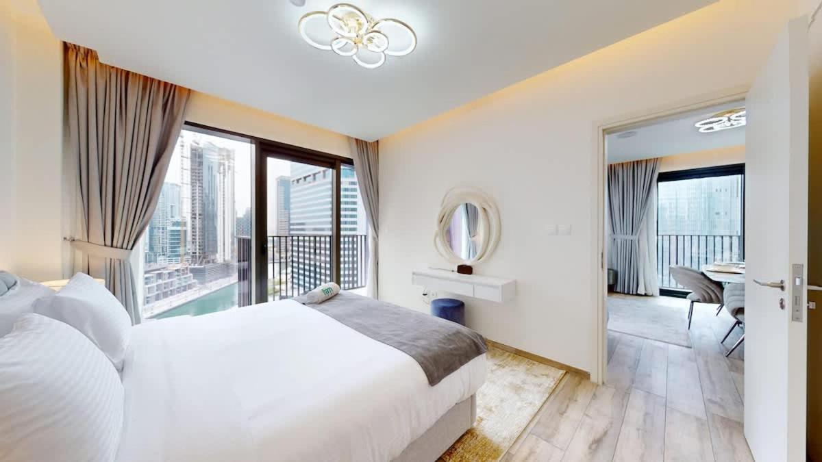 FAM Living -Modern 1 Bedroom Apt At Ahad Residences