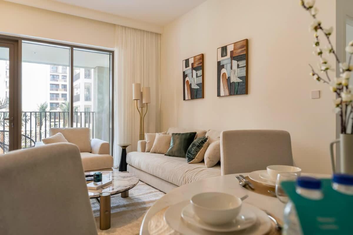 FAM Living - Modern 1BR at Orchid, Creek Harbour