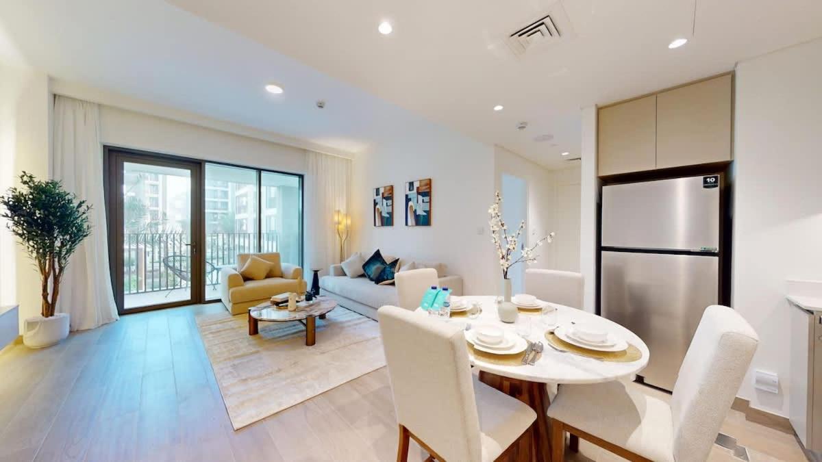 FAM Living - Modern 1BR at Orchid, Creek Harbour