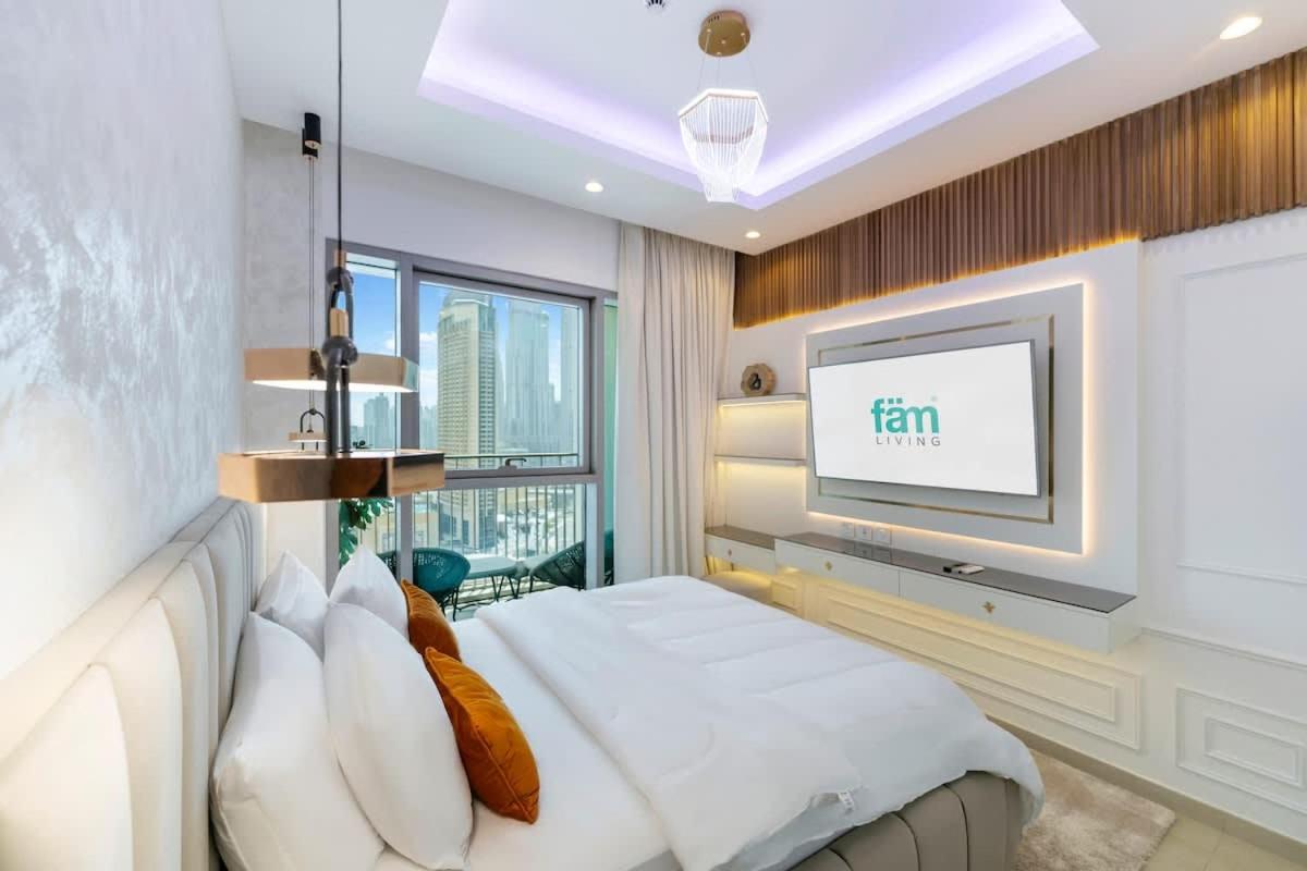 FAM Living Elegant 2BR Stay in Downtown Walk to Dubai Mall