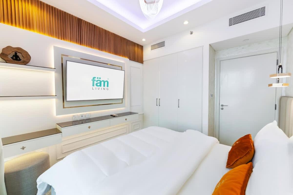 FAM Living Elegant 2BR Stay in Downtown Walk to Dubai Mall