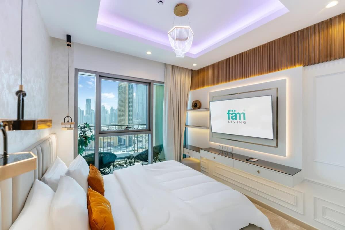 FAM Living Elegant 2BR Stay in Downtown Walk to Dubai Mall