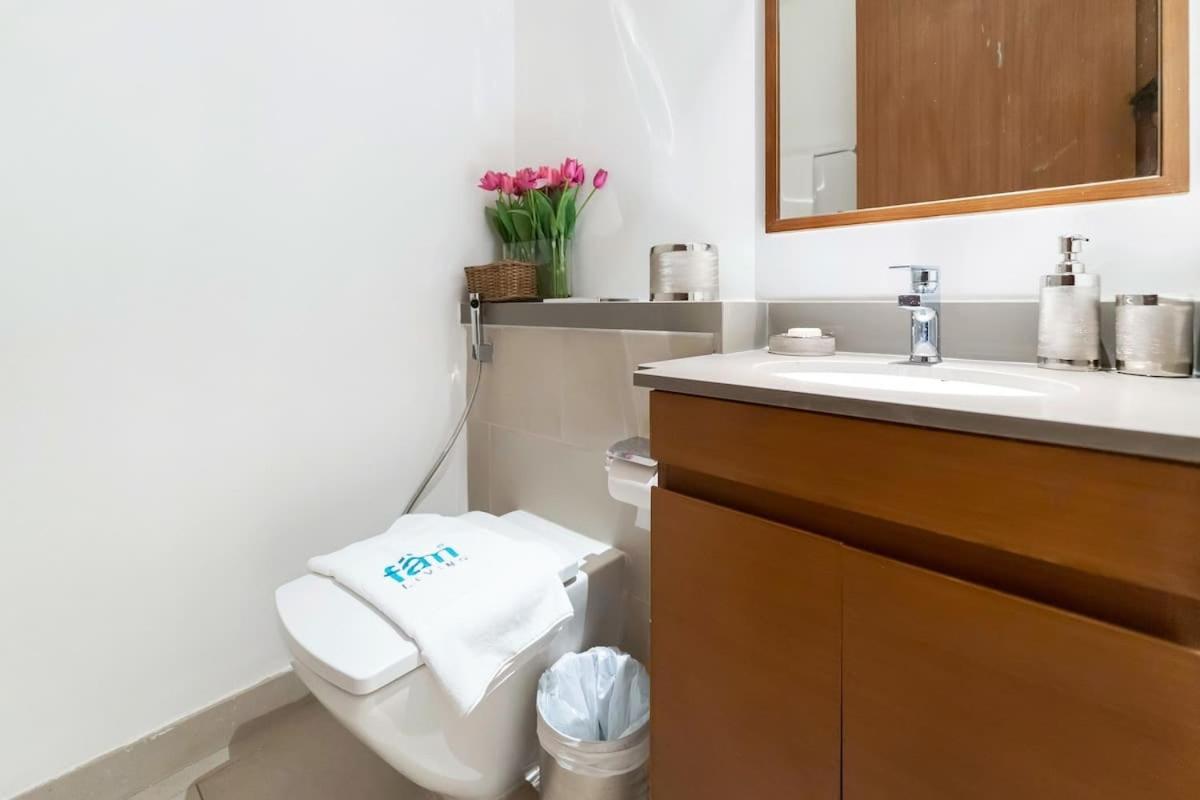FAM Living - 3BR Creekside Escape in Creek Rise Tower 2