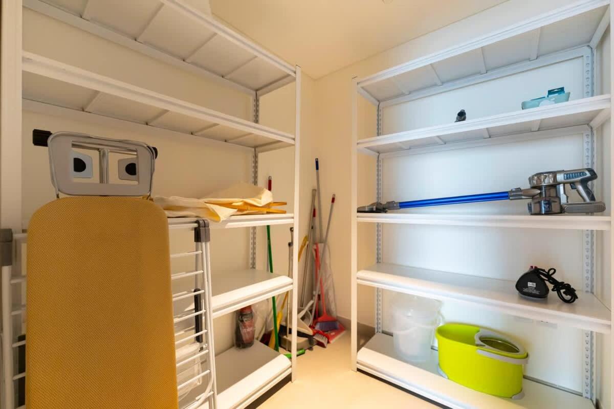 FAM Living - 3BR Creekside Escape in Creek Rise Tower 2