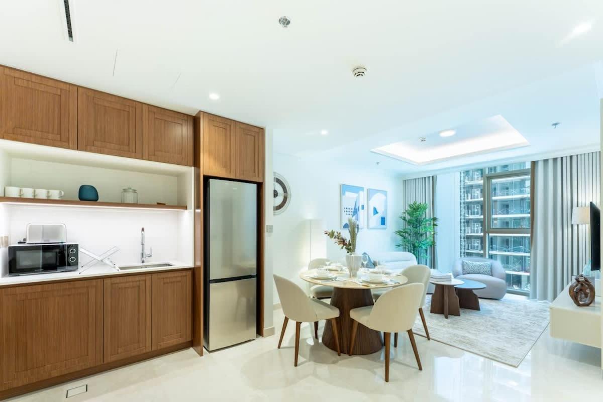 FAM Living 1BR Coastal Stay Palace Beach Residence