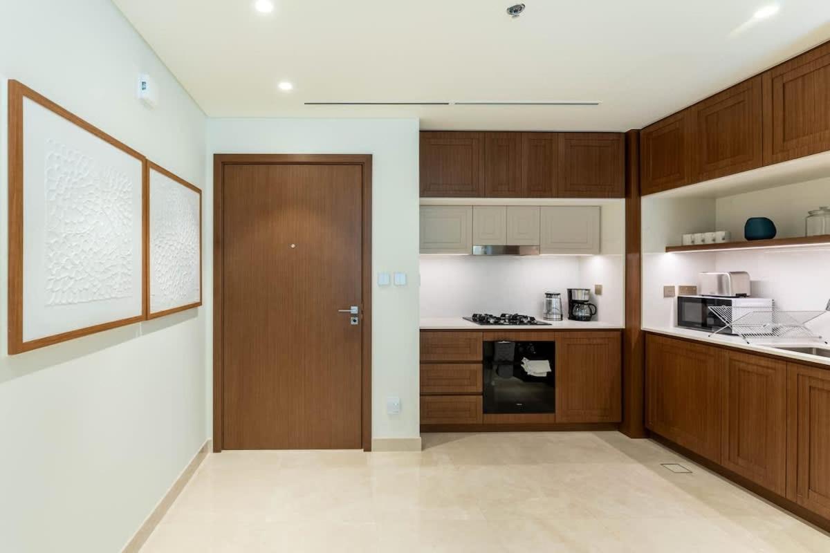 FAM Living 1BR Coastal Stay Palace Beach Residence